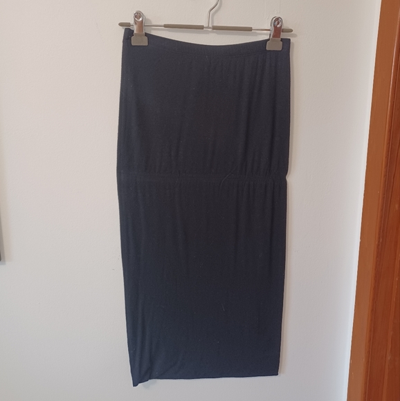FREE w/$20 Purchase; Black Stretchy Bodycon Midi Skirt, Size Small - Picture 8 of 8